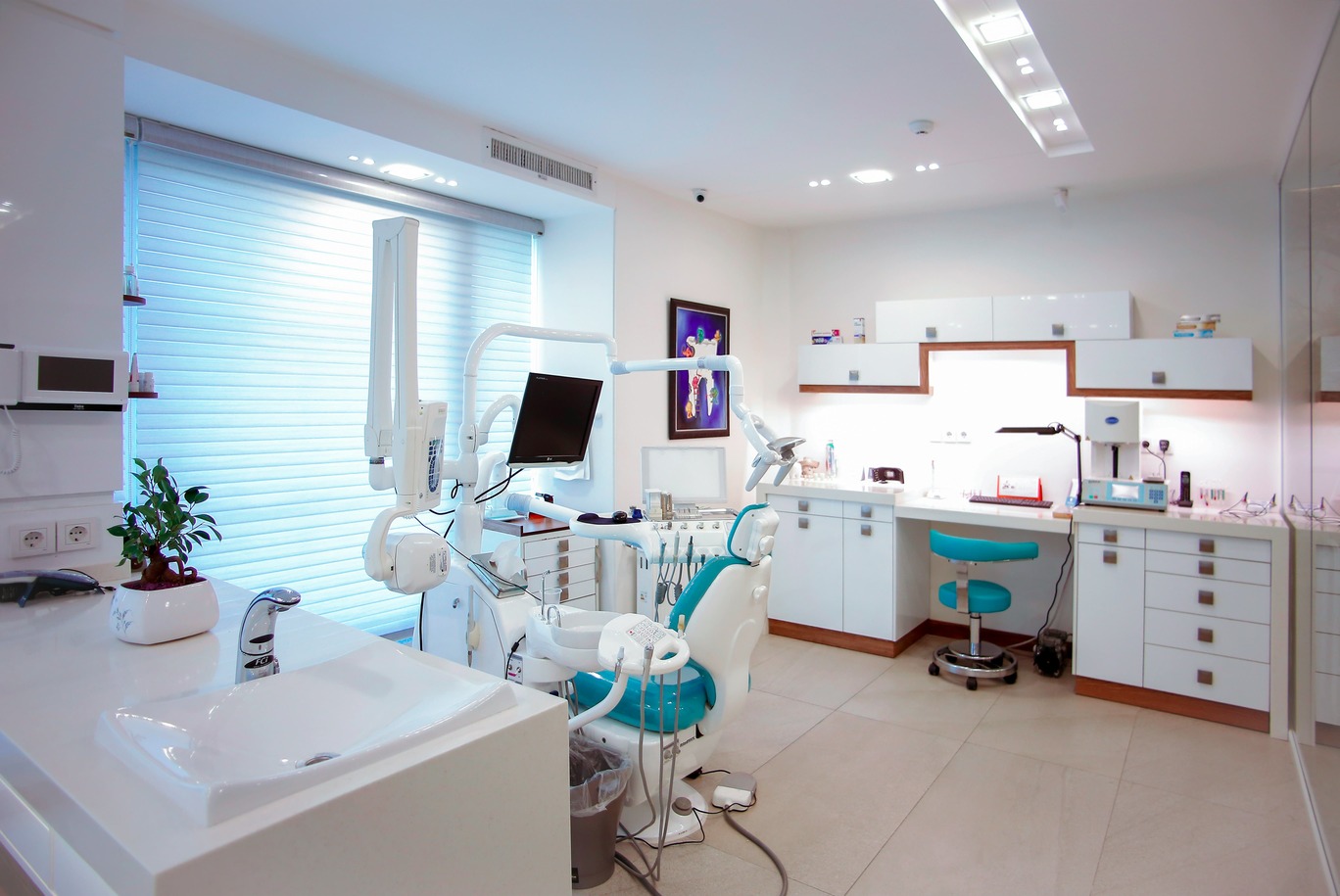 Dental Lab Management Portal